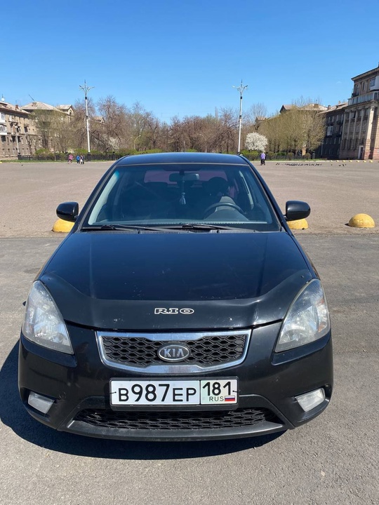 Kia Rio 2 (рестайлинг) 
Автомобиль