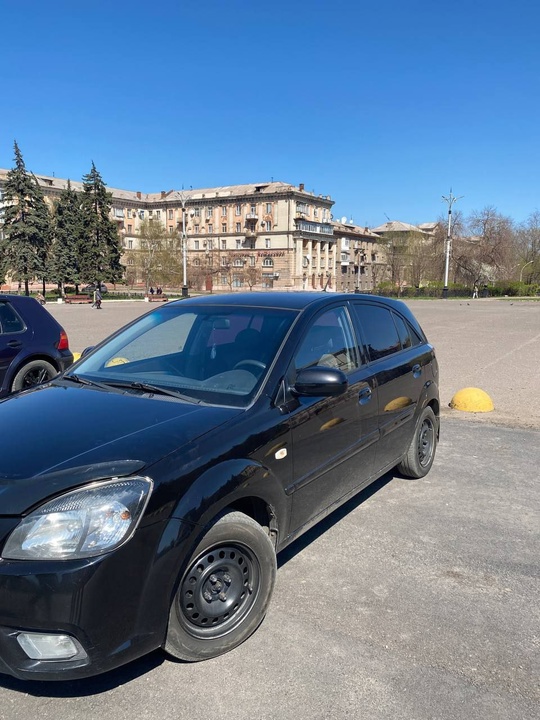 Kia Rio 2 (рестайлинг) 
Автомобиль (2)