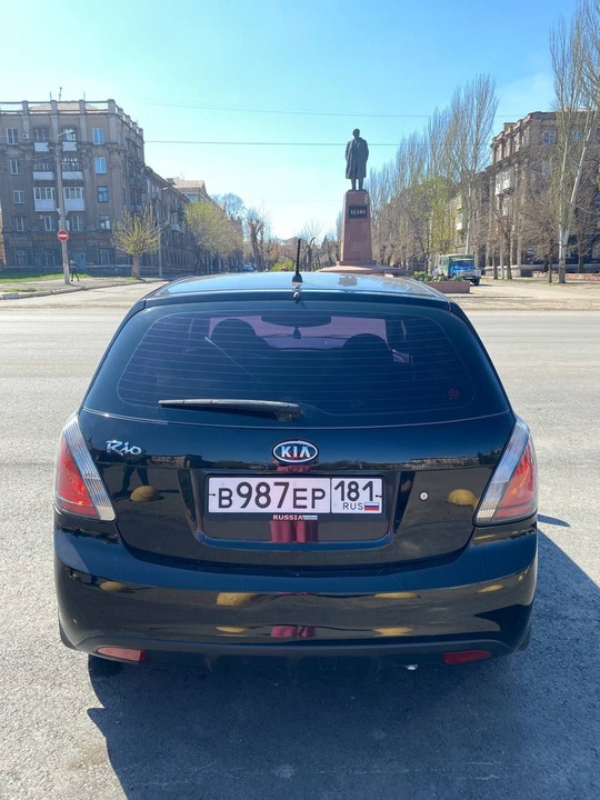 Kia Rio 2 (рестайлинг) 
Автомобиль (3)