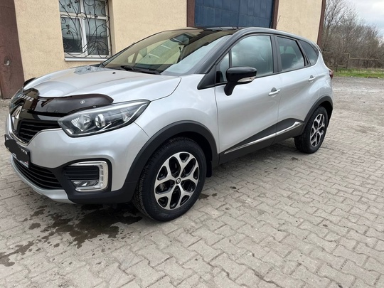 В Продаже RENAULT KAPTUR 2017 (4)