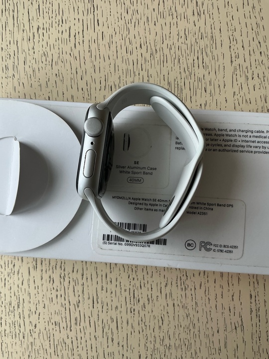Часы Apple Watch SE(40 ml) (2)