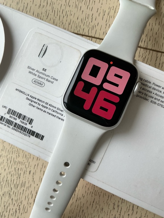 Часы Apple Watch SE(40 ml) (3)
