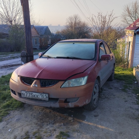 В продаже автомобиль Mitsubishi Lancer