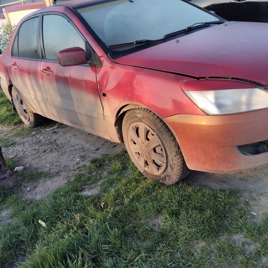 В продаже автомобиль Mitsubishi Lancer (1)