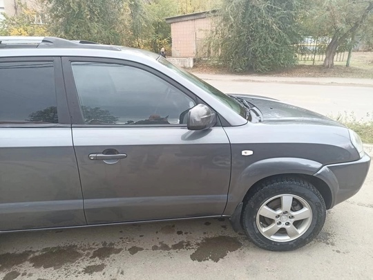 Hyundai Tucson 2.0 MT 2006год

✅Пробег (2)