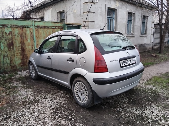 Продам Citroen C3, 2003 года, (3)