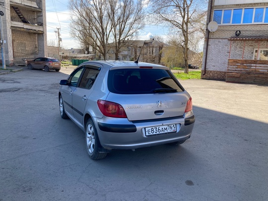 Продам Пежо 307 (Peugeot 307)
Цена: (2)
