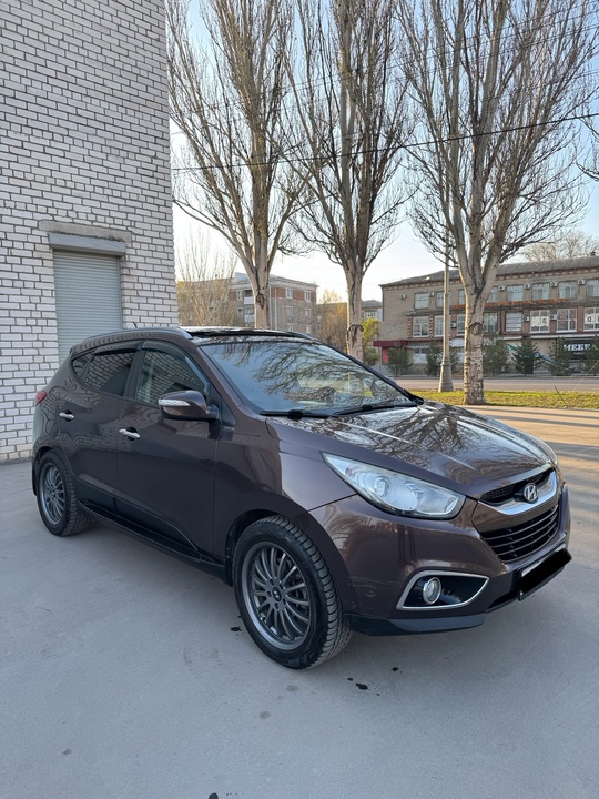 Продам Hyundai IX35 2011 год (5)