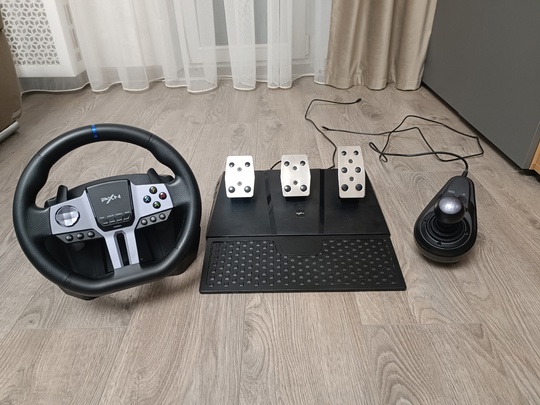 Продам игровой руль PXN V9