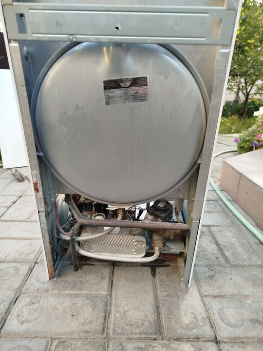 Продается котел газовый, двухконтурный "АСТА", (4)