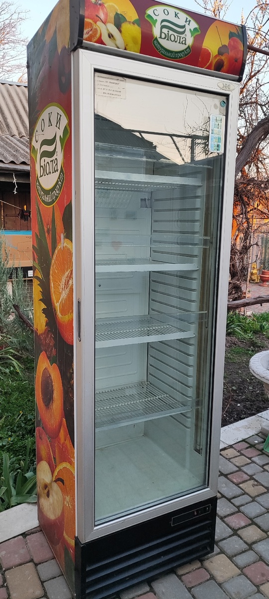 Продам холодильник для напитков в