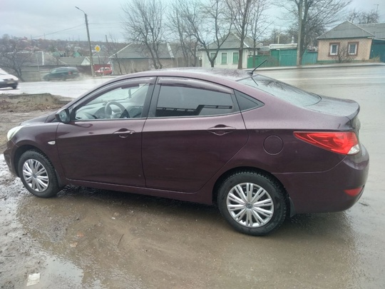 Хендай Солярис 2011г.,на автомате. Автомобиль (1)