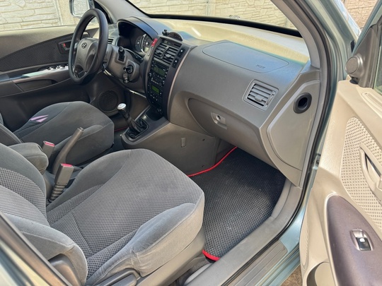 В ПРОДАЖЕ HYUNDAI TUCSON 2006 (5)