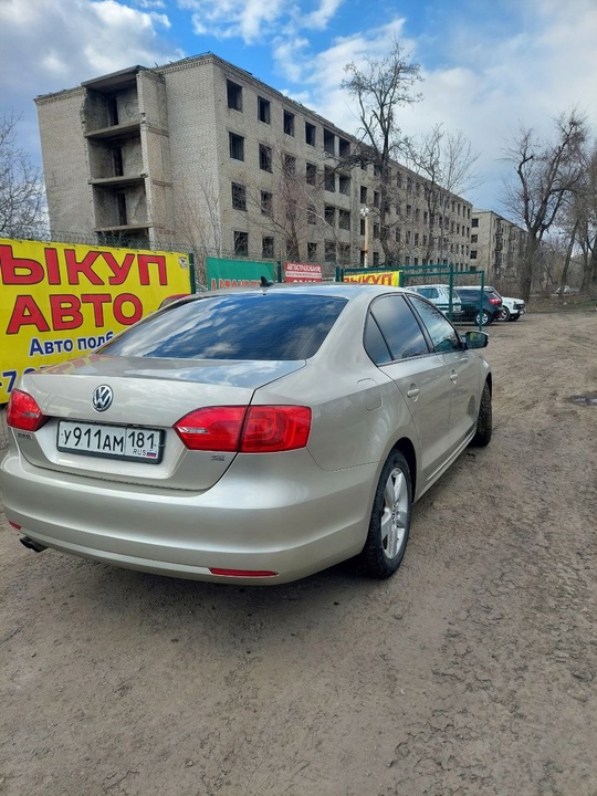Volkswagen Jetta 2014 год, 1,8 (3)