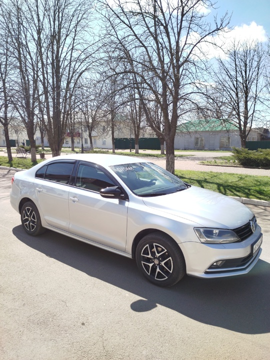 Volkswagen Jettа 1.4турбо на 6ст (4)