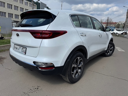 В ПРОДАЖЕ KIA SPORTAGE QL (2)