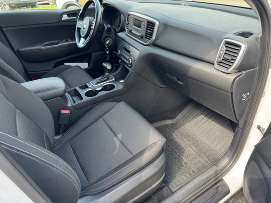 В ПРОДАЖЕ KIA SPORTAGE QL (5)