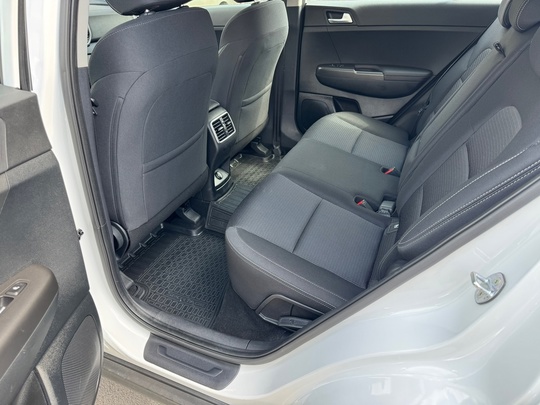 В ПРОДАЖЕ KIA SPORTAGE QL (7)
