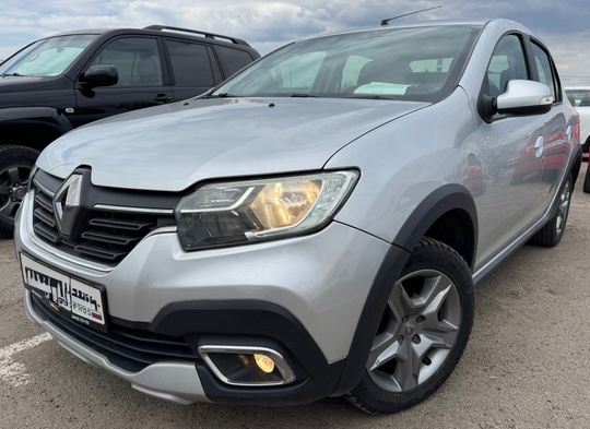 В ПРОДАЖЕ RENAULT LOGAN STEPWAY (1)