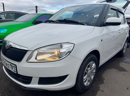 В ПРОДАЖЕ SKODA FABIA 2011 (1)