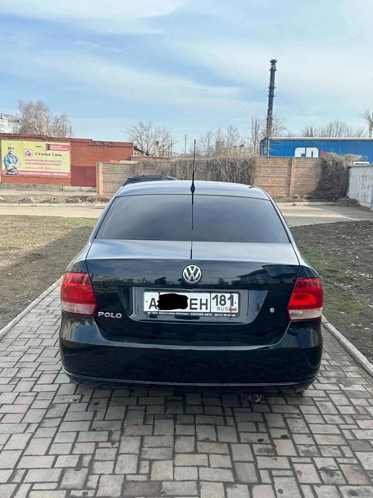 Продам личный автомобиль Volkswagen Polo (3)