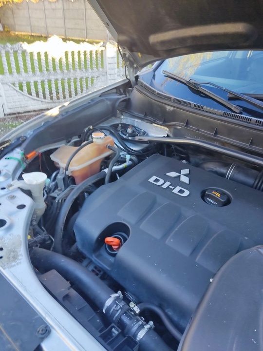 Модель: Outlander XL II
Производитель: Mitsubishi
Модель (3)