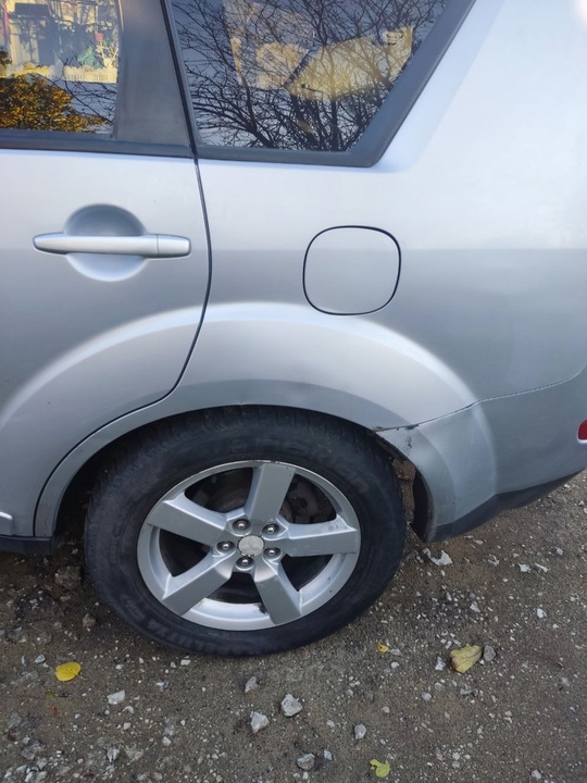 Модель: Outlander XL II
Производитель: Mitsubishi
Модель (8)
