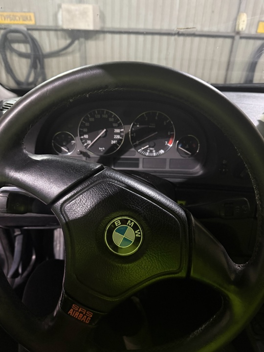 Продам BMW 5 серии 1996 (1)