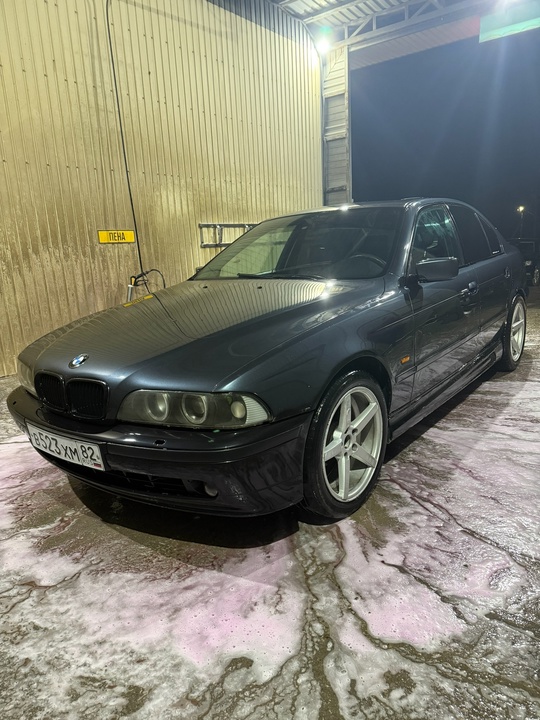 Продам BMW 5 серии 1996 (6)