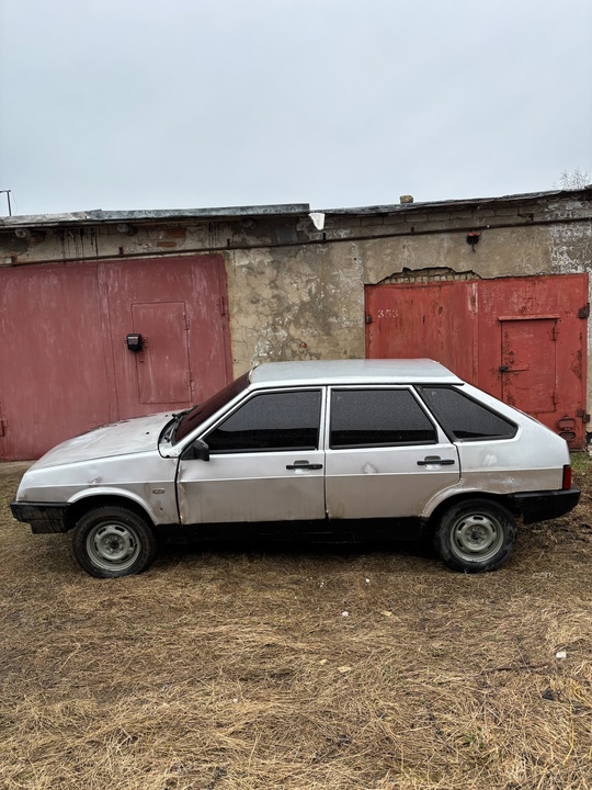 Продам ВАЗ 2109 2002 год (8)
