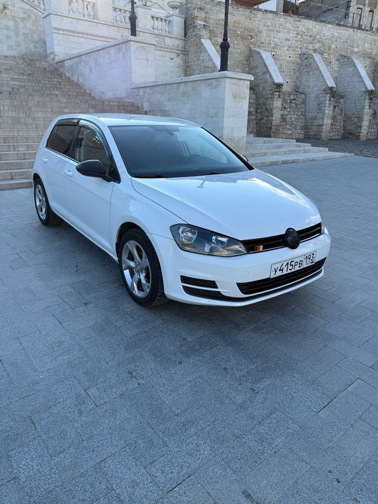 Продам гольф 7
2013 год 
1