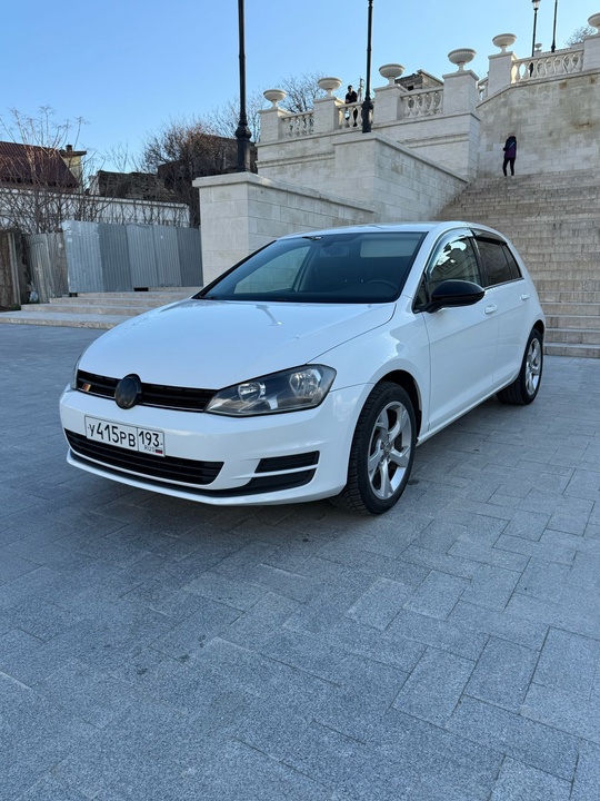 Продам гольф 7
2013 год 
1 (1)