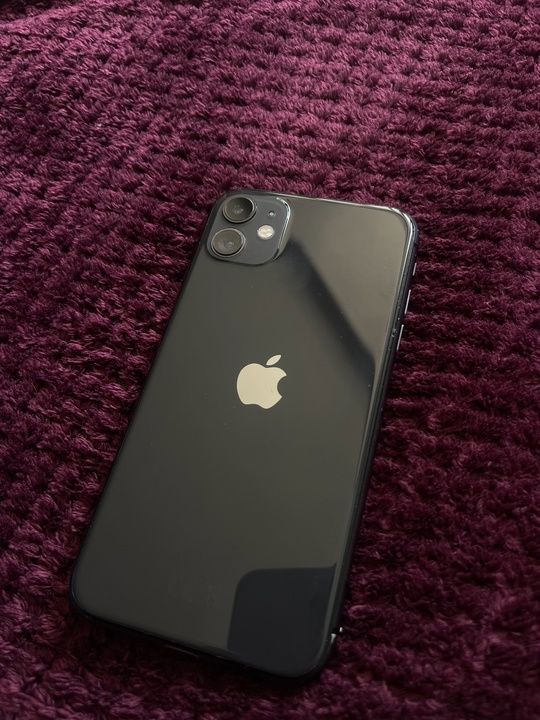 iPhone 11
128гб
Не работает: вибро-моторчик, и