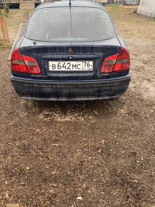 Продам Мицубиси каризма 2001 год (6)