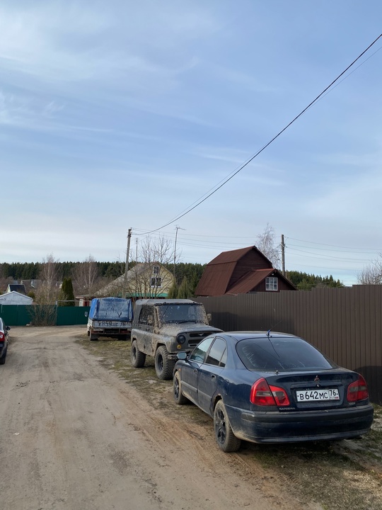 Продам Мицубиси каризма 2001 год (7)