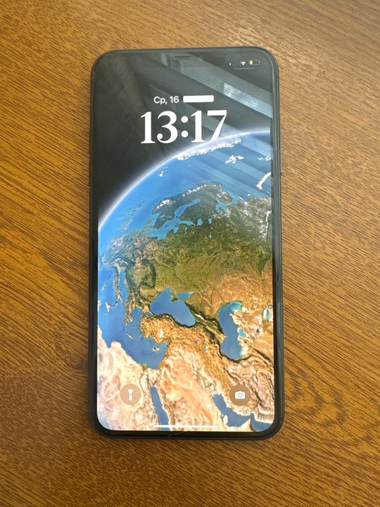 Продам Айфон 11 Pro Max (1)
