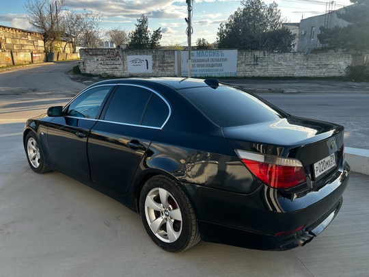 BMW e60 
2005 г.в
2.5 атмосферный (2)