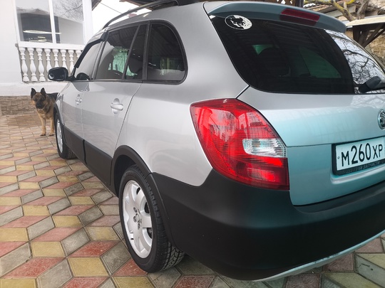 Всем Здравствуйте.

Продам skoda fabia комплектация (2)