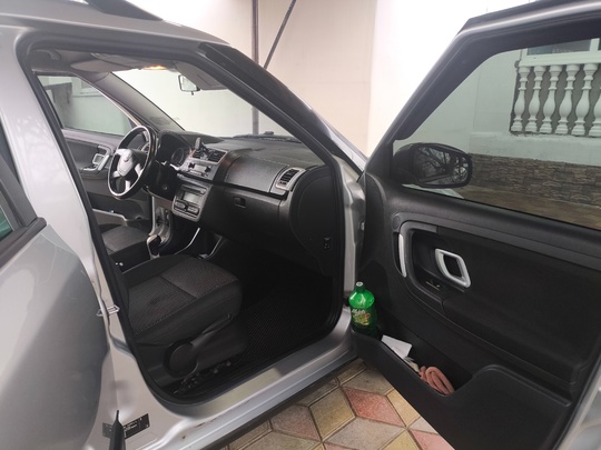 Всем Здравствуйте.

Продам skoda fabia комплектация (4)