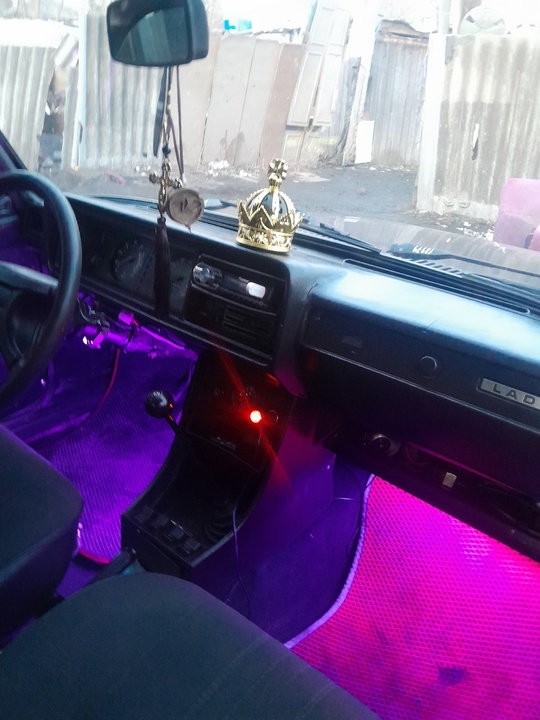 Автомобиль: ваз 2107
Город осмотра: ярославаль (7)
