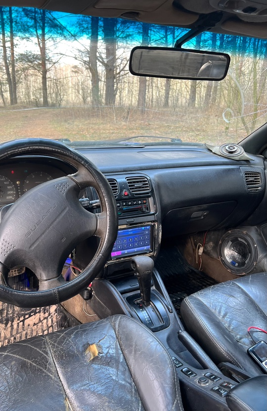 Subaru Legacy 2.5 1996 год (4)