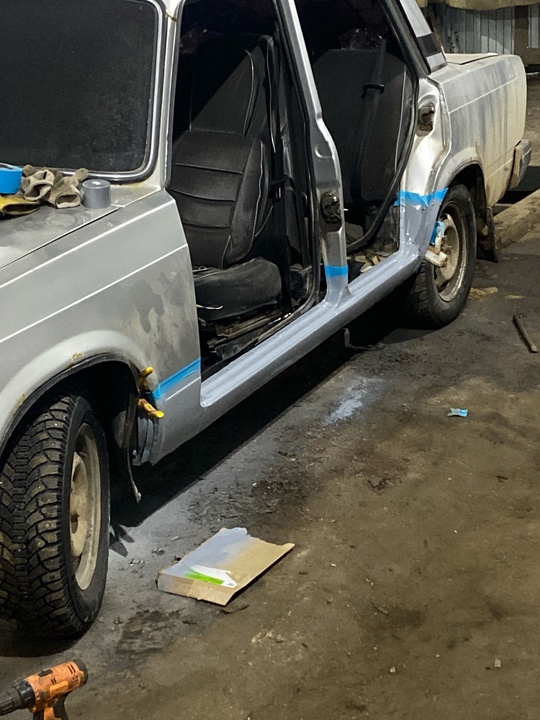 Продам 
11 год 
Днище гниловато, (4)