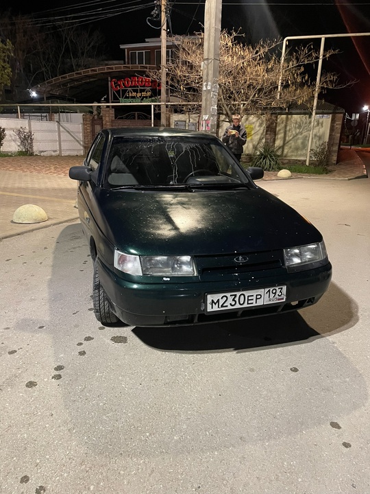 Продам ваз 2110
1.5-78 л.с.
2004 год (3)