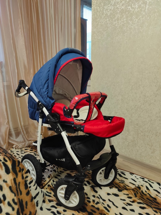 Продам Шикарную коляску Retrus Future (6)