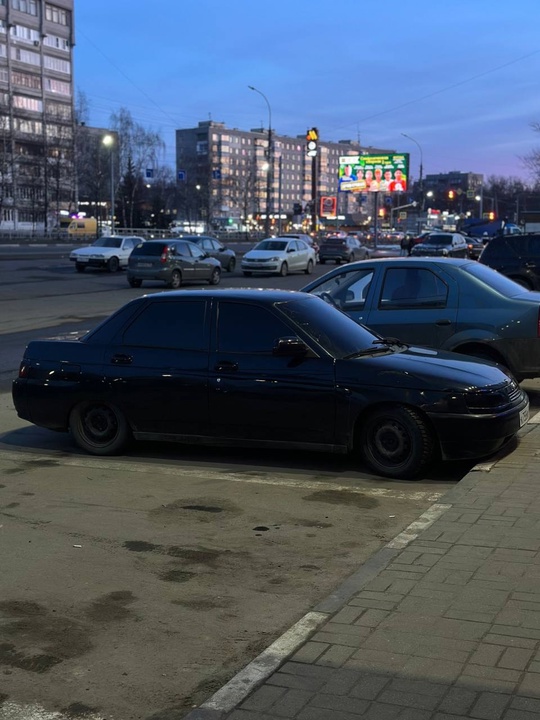 Продам ваз 2110
2007 8w 1.6
Цена:180.000 (1)