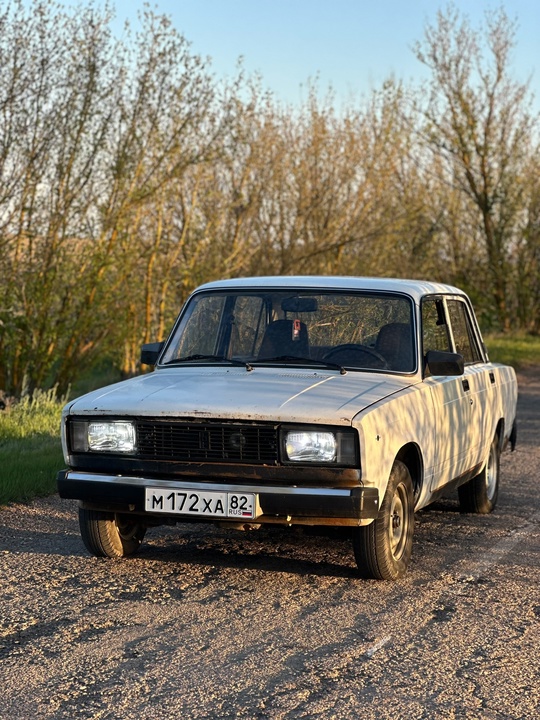 Продам пятёрку!

2009й год, инжектор!

Не гнилая!

Юридически (3)