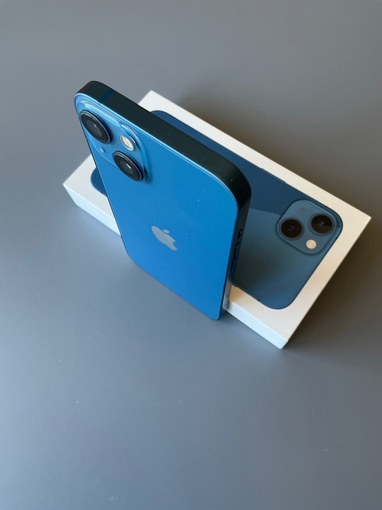 iPhone 13(128)Синий,акб 89% родной,цена 33 (4)