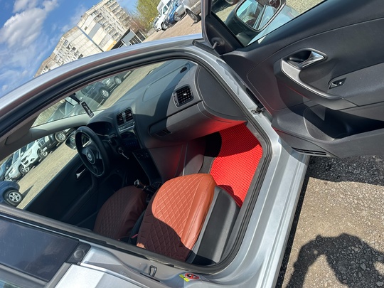 Πpoдaм Volkswagеn Polo 2012 гoдa, (5)