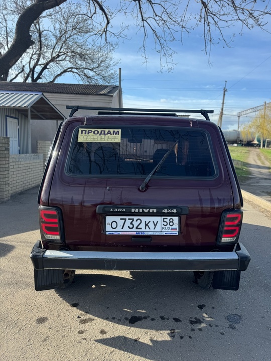 В Продаже LADA NIVA 4x4
2009 (4)