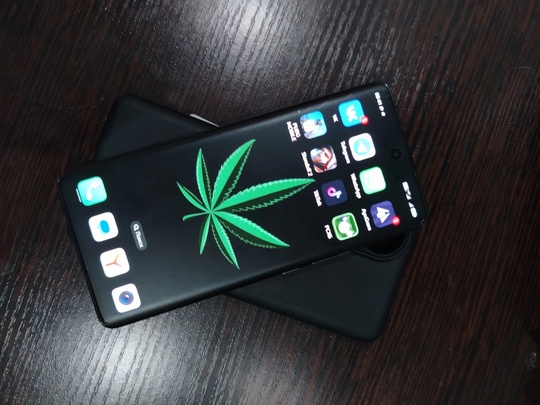 продам HONOR 50, 6+2-128гб, амулет